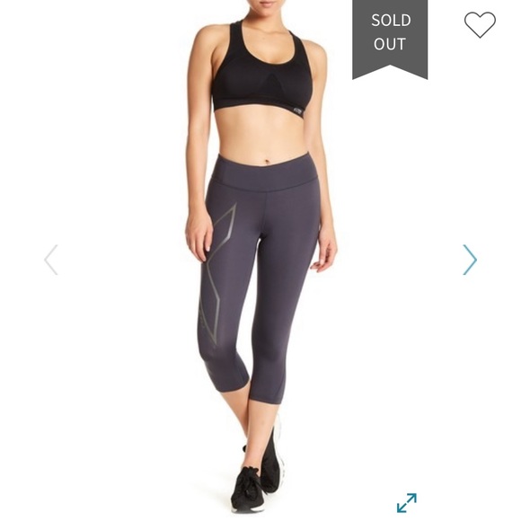 2xu compression capris